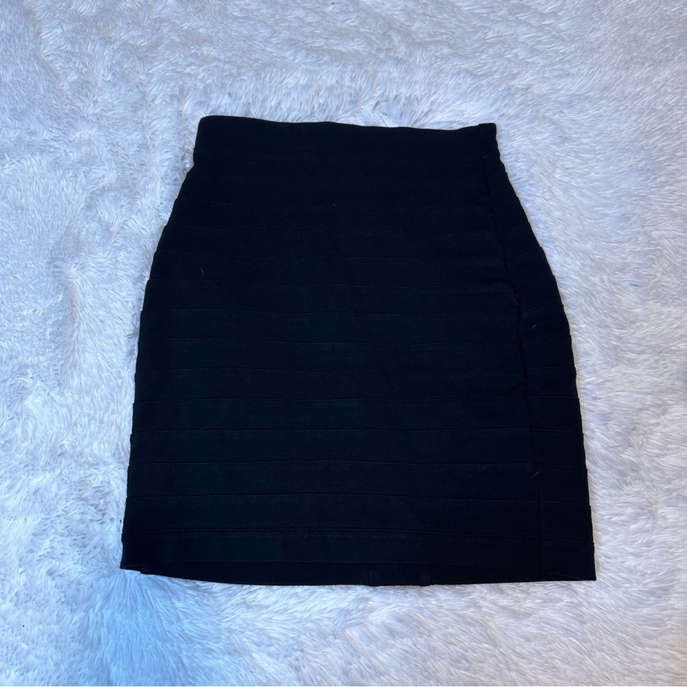 Express Layer Stitch Pencil Skirt